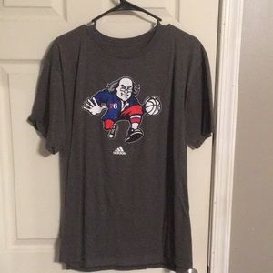 Men’s Philadelphia 76ers T-shirt
